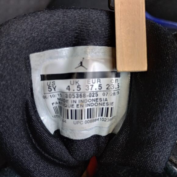 Nike Air Jordan 8 VIII Retro Youth Sneakers Black Aqua Size 5Y - Picture 5 of 10
